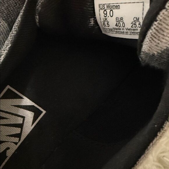 Vans Black and White Polka Dot Sneakers - Picture 5 of 5